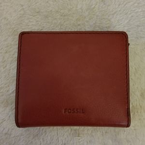 Fossil Emma Leather RFID Mini Bifold Wallet Wine